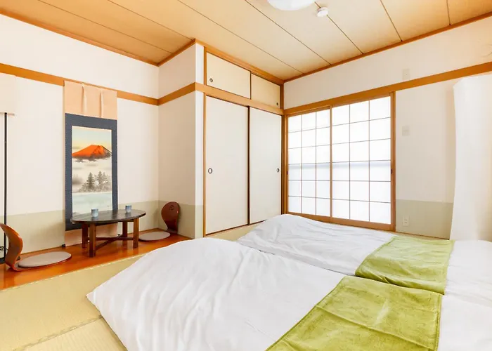 Umeda 15 Min, Airport 40 Min, Usj 30 Min, Quiet Residential Neighborhood 5Ldk Japanese Style House For Groups And Families