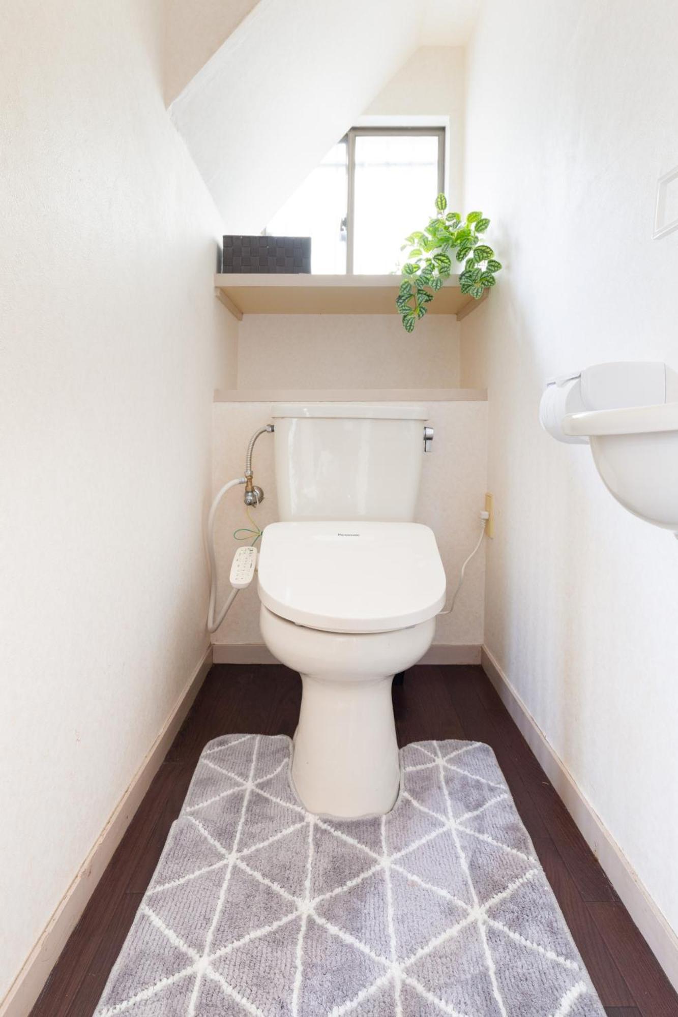 Umeda 15 Min, Airport 40 Min, Usj 30 Min, Quiet Residential Neighborhood 5ldk Japanese Style House For Groups And Families
